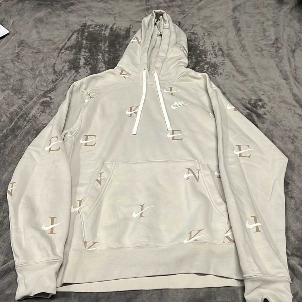 Nike sweatshirt
